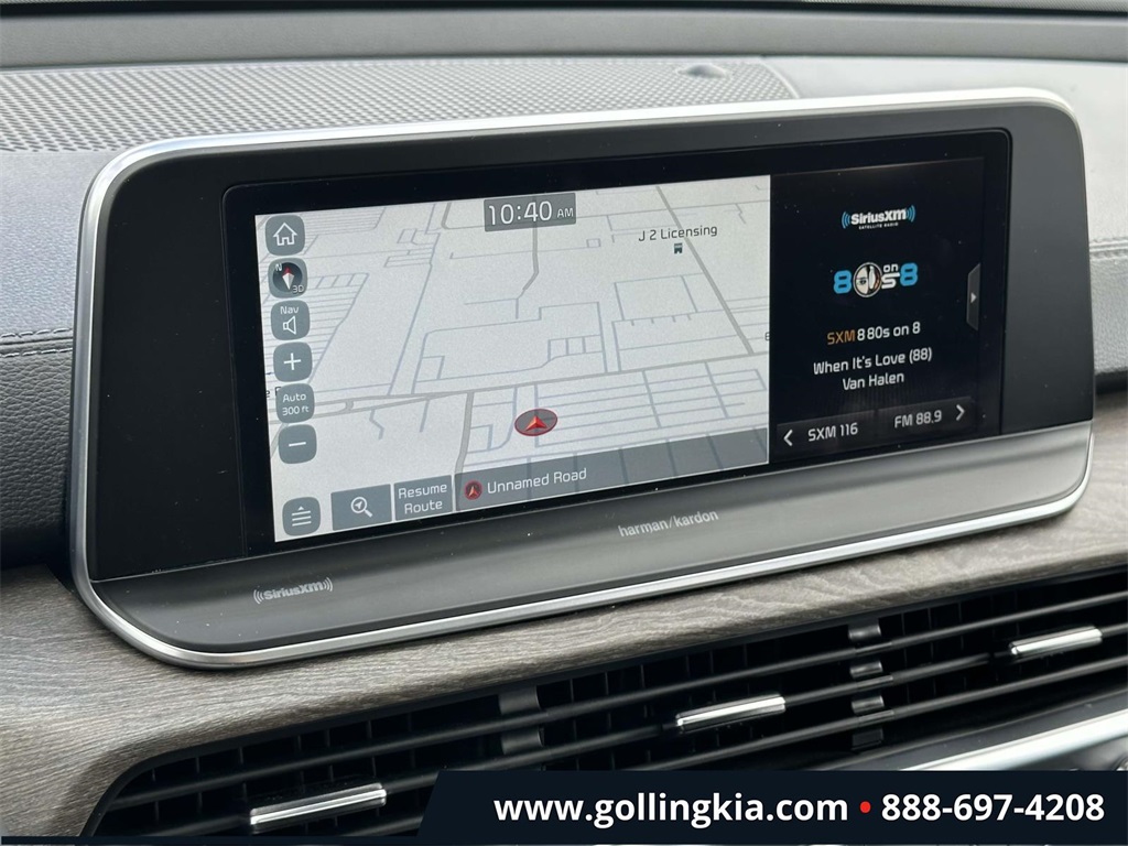 Vehicle image 13 of 32