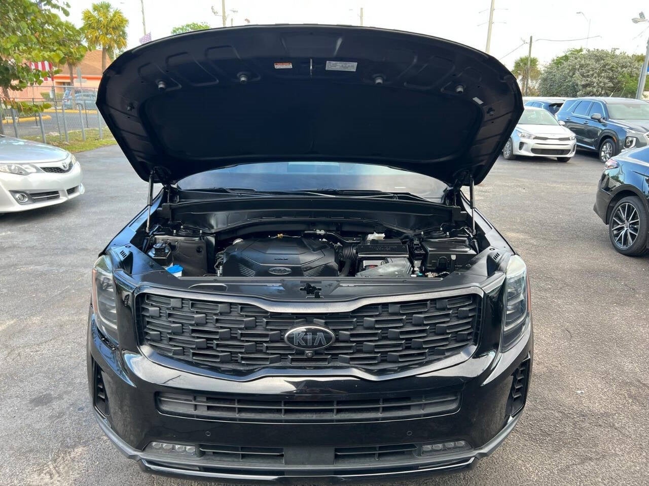Vehicle image 16 of 63