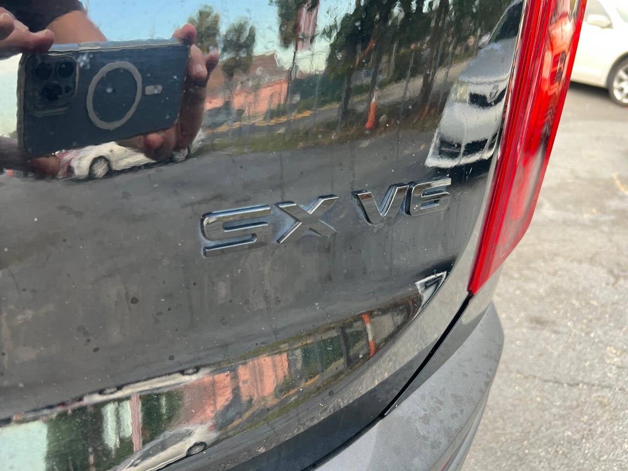 Vehicle image 20 of 63