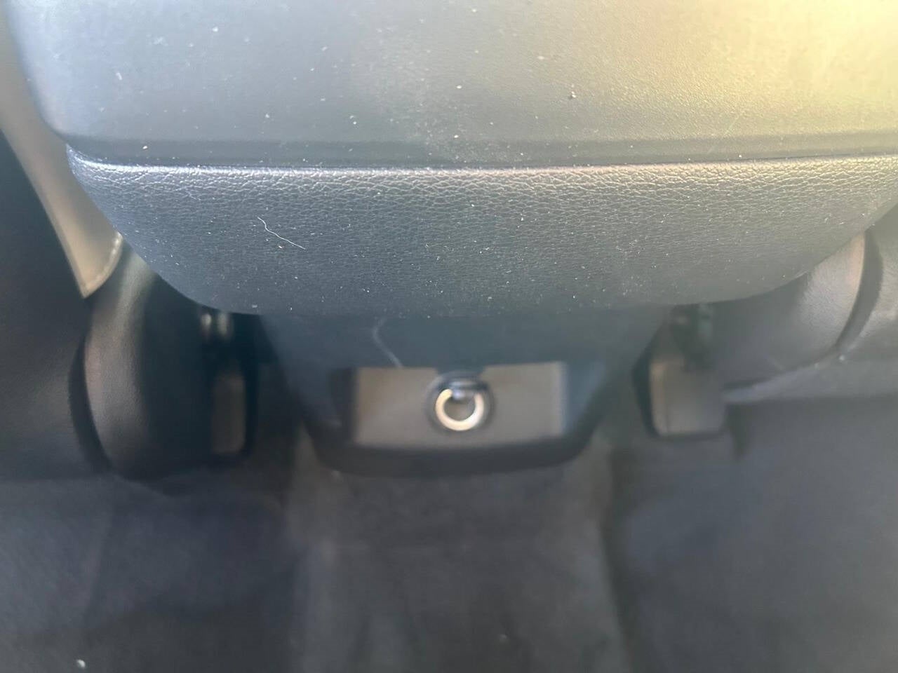 Vehicle image 28 of 48