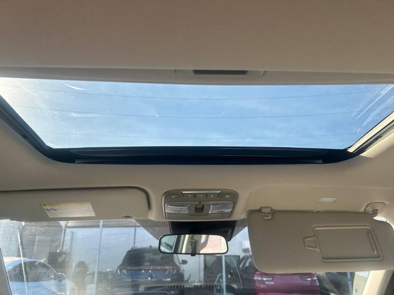 Vehicle image 21 of 48