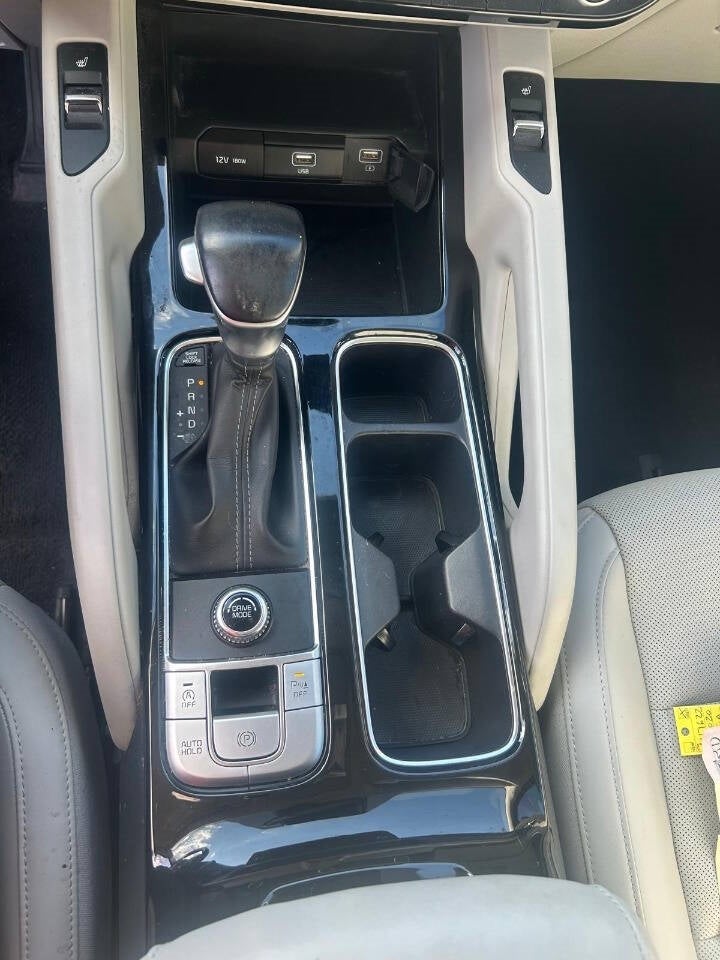 Vehicle image 24 of 48