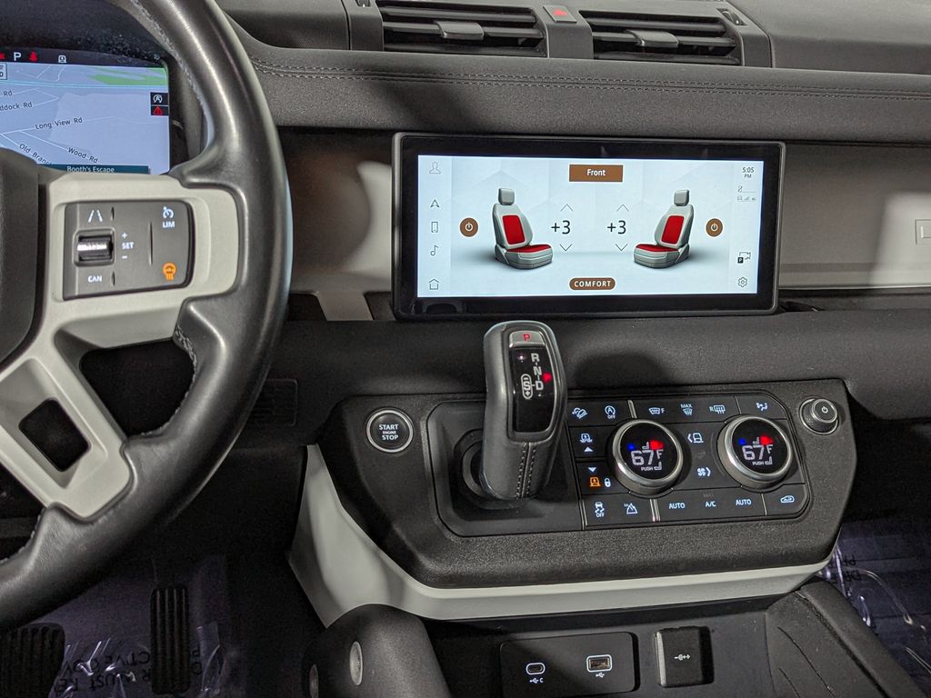 2021 Land Rover Defender Base Image 44 of 45