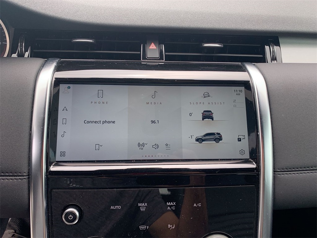 Vehicle image 15 of 26