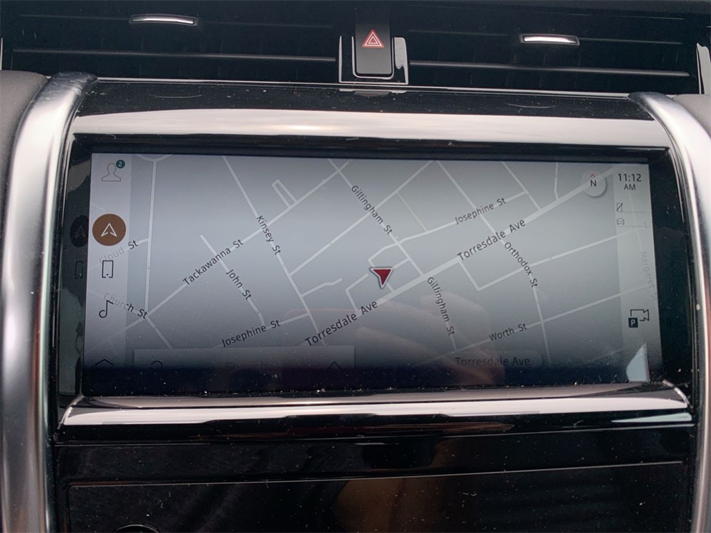 Vehicle image 17 of 26