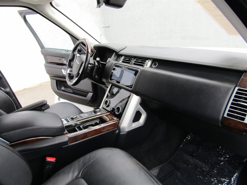 Vehicle image 56 of 76