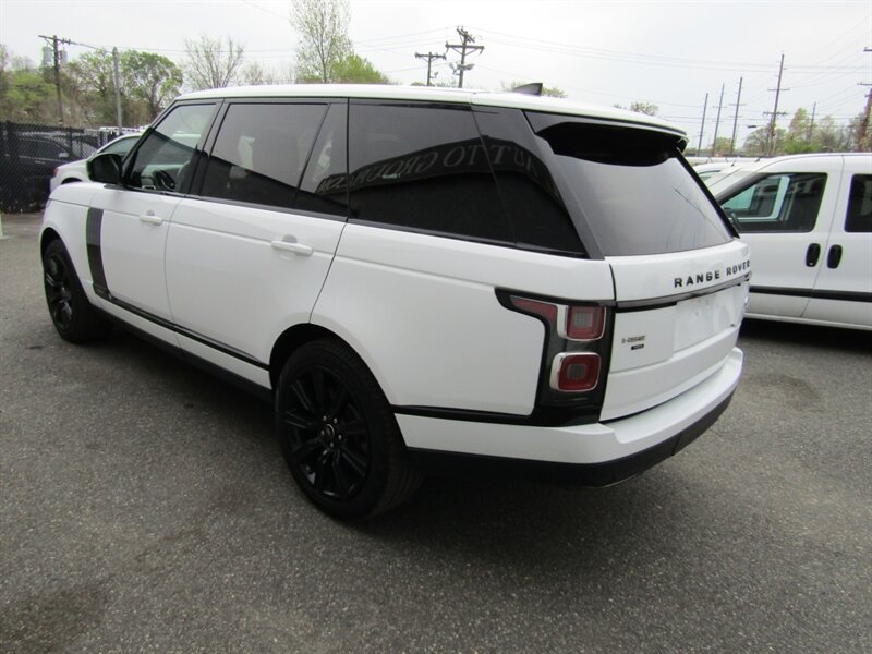 Vehicle image 11 of 76