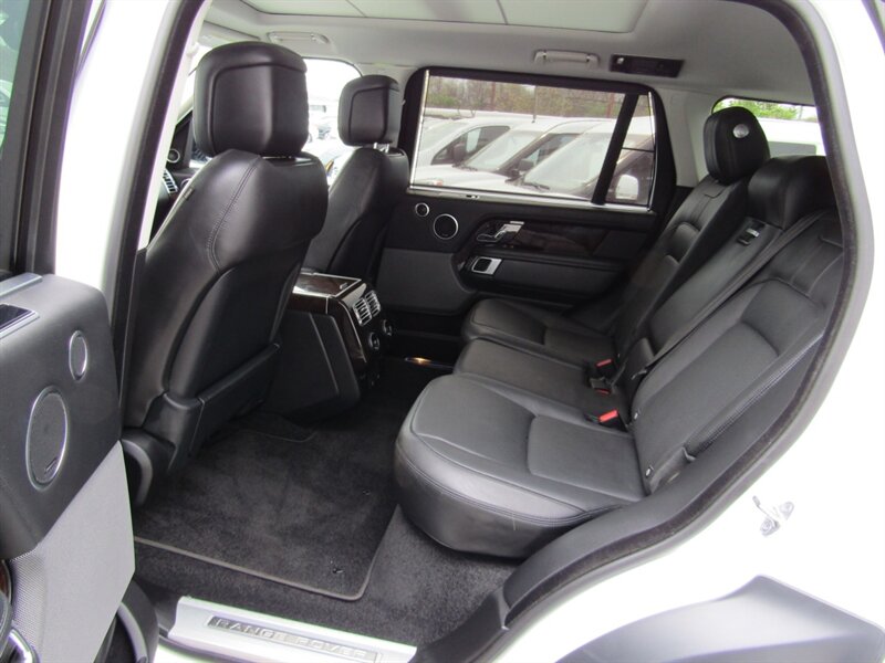Vehicle image 44 of 76