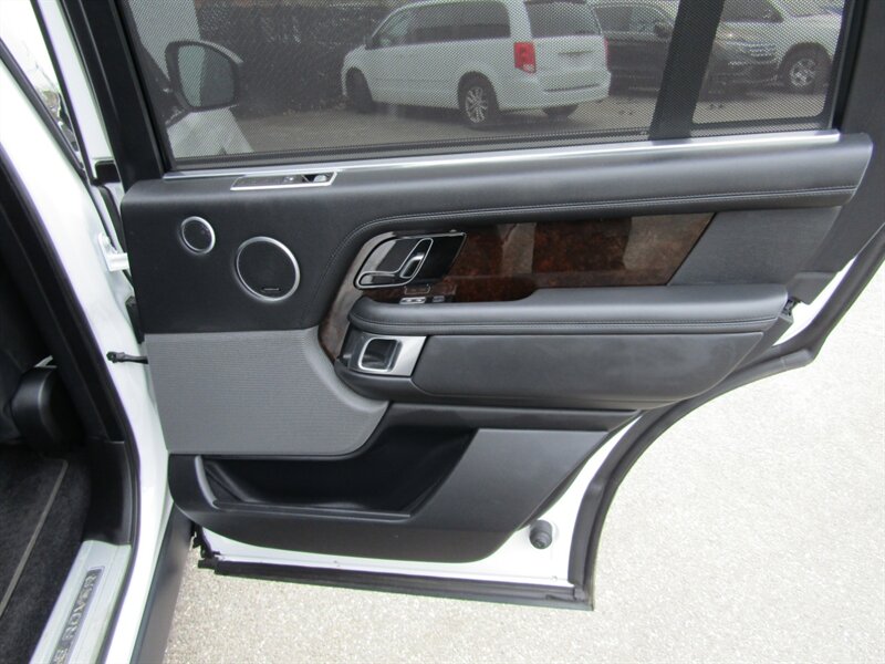 Vehicle image 51 of 76
