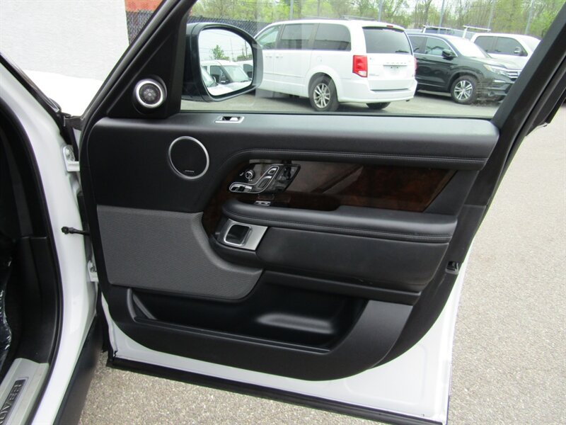 Vehicle image 53 of 76