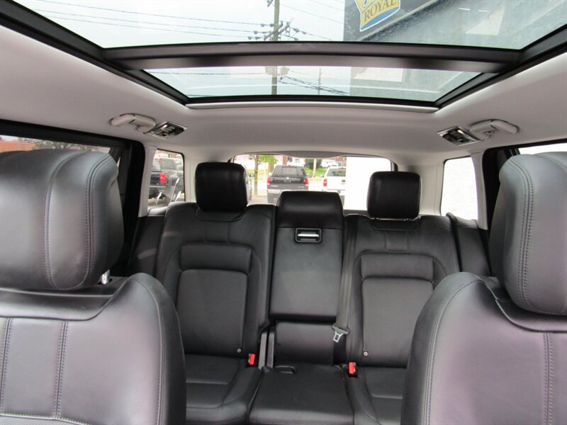 Vehicle image 76 of 76