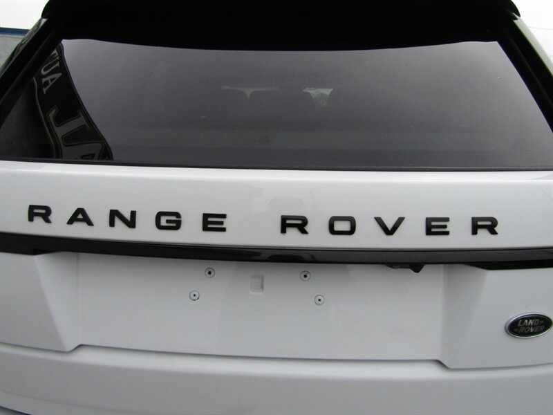 Vehicle image 26 of 76