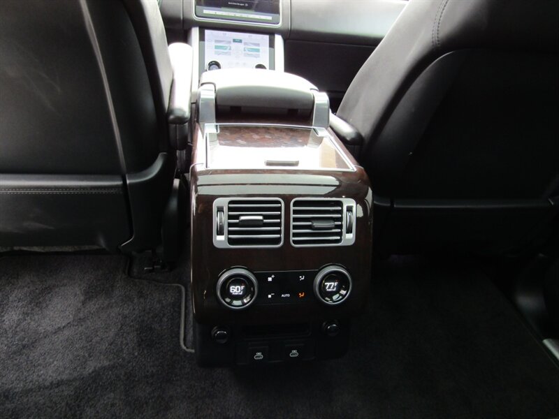 Vehicle image 70 of 76