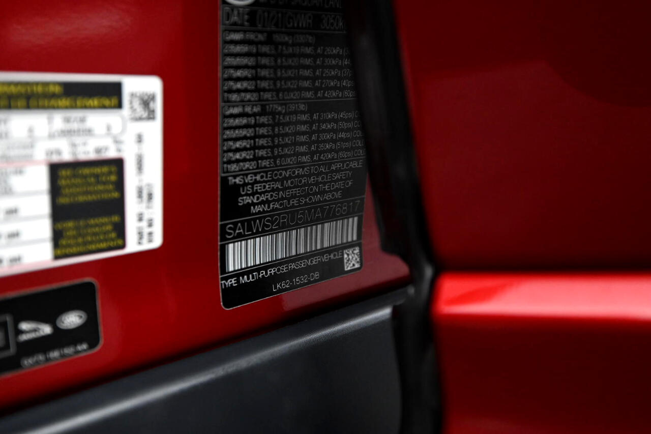 Vehicle image 39 of 48