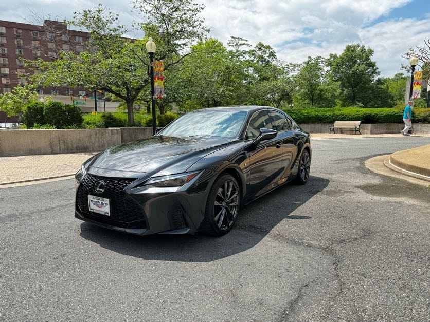 Vehicle image 1 of 39