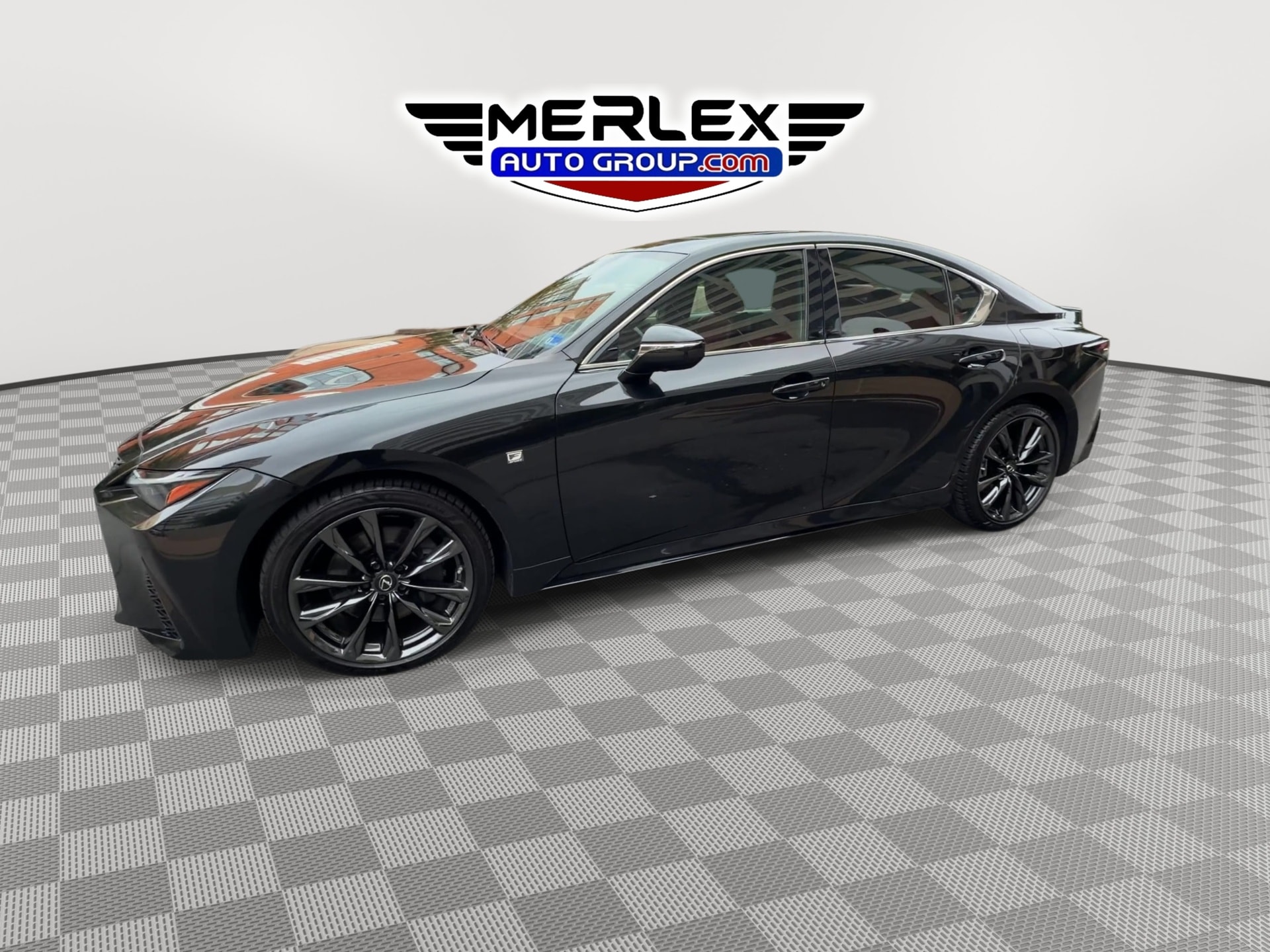 2021 Lexus IS 350 F Sport Image 1 of 32