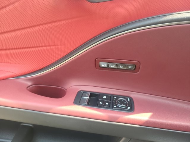 2021 Lexus LC 500 Image 30 of 31