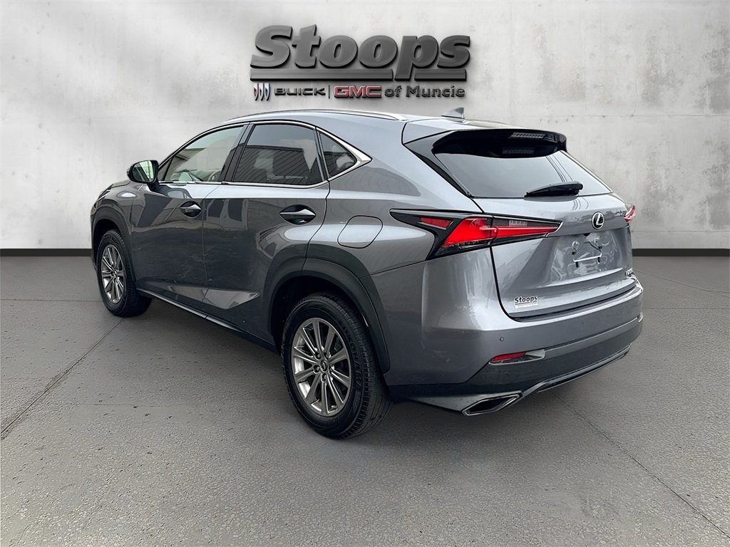 2021 Lexus NX 300 Image 7 of 31