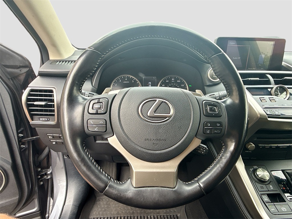 2021 Lexus NX 300 Image 31 of 31