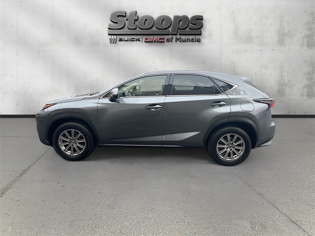 2021 Lexus NX 300 Image 8 of 31