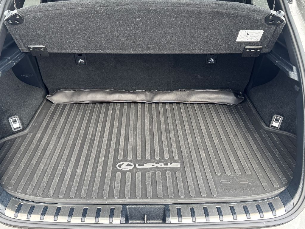 2021 Lexus NX 300 F Sport Image 9 of 21