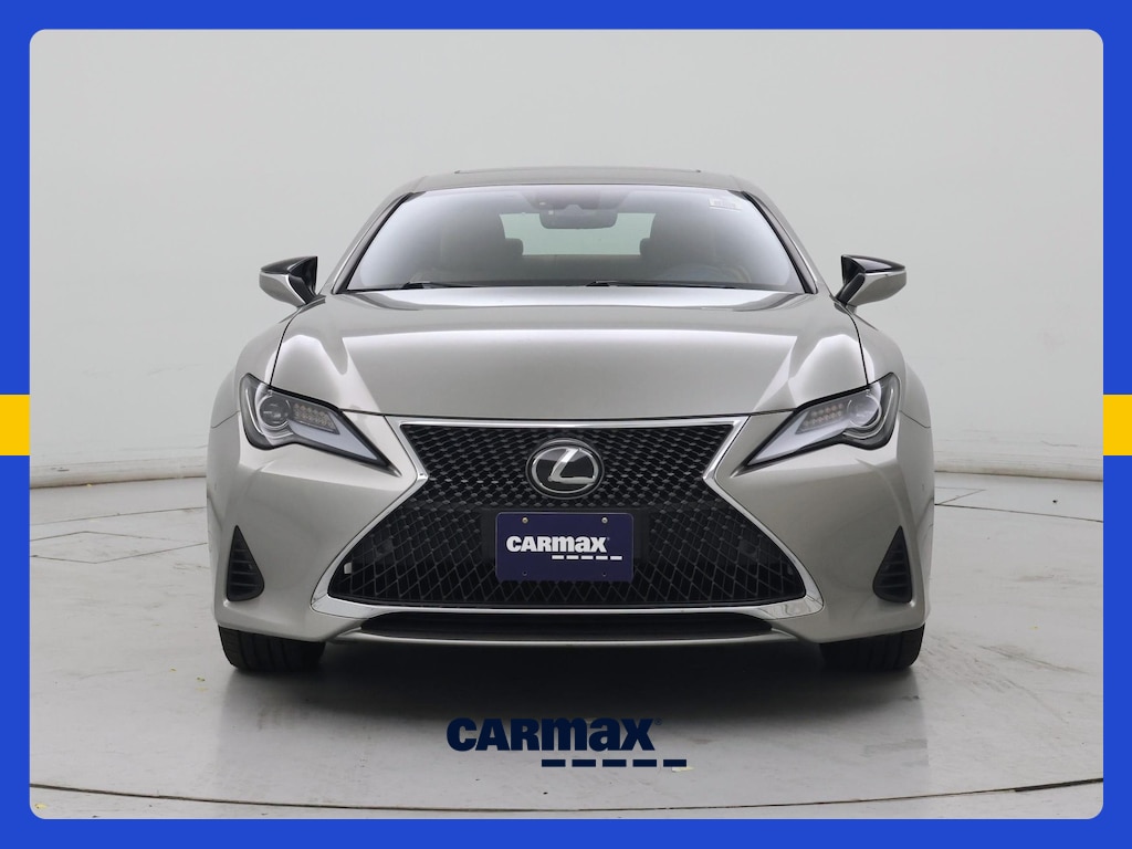 2021 Lexus RC 300 Image 2 of 24