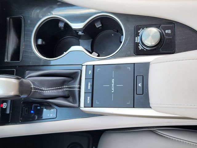 2021 Lexus RX 350 Image 18 of 30