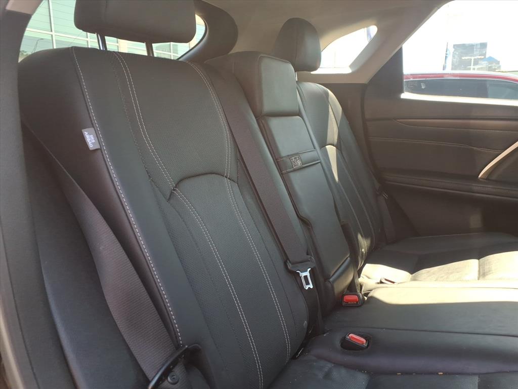 2021 Lexus RX 350 Image 9 of 22