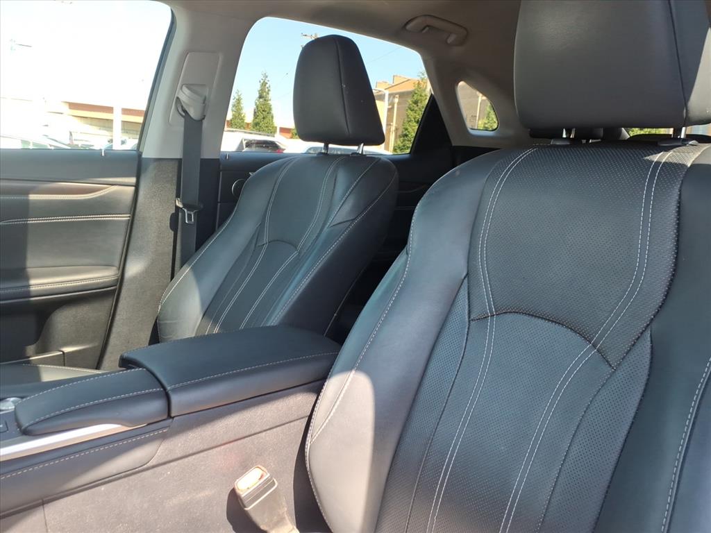 2021 Lexus RX 350 Image 10 of 22