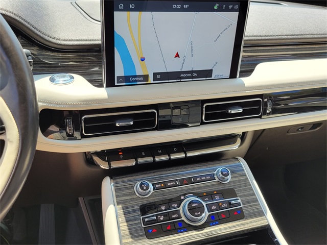 2021 Lincoln Aviator Black Label Image 21 of 32