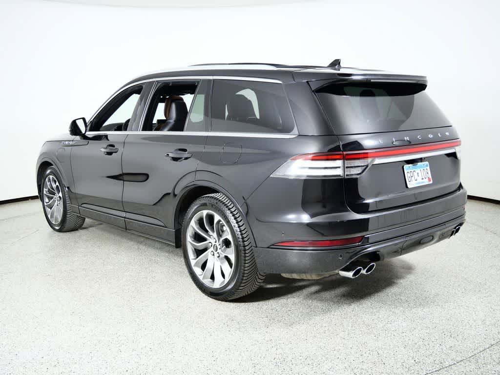 2021 Lincoln Aviator Grand Touring Image 8 of 60