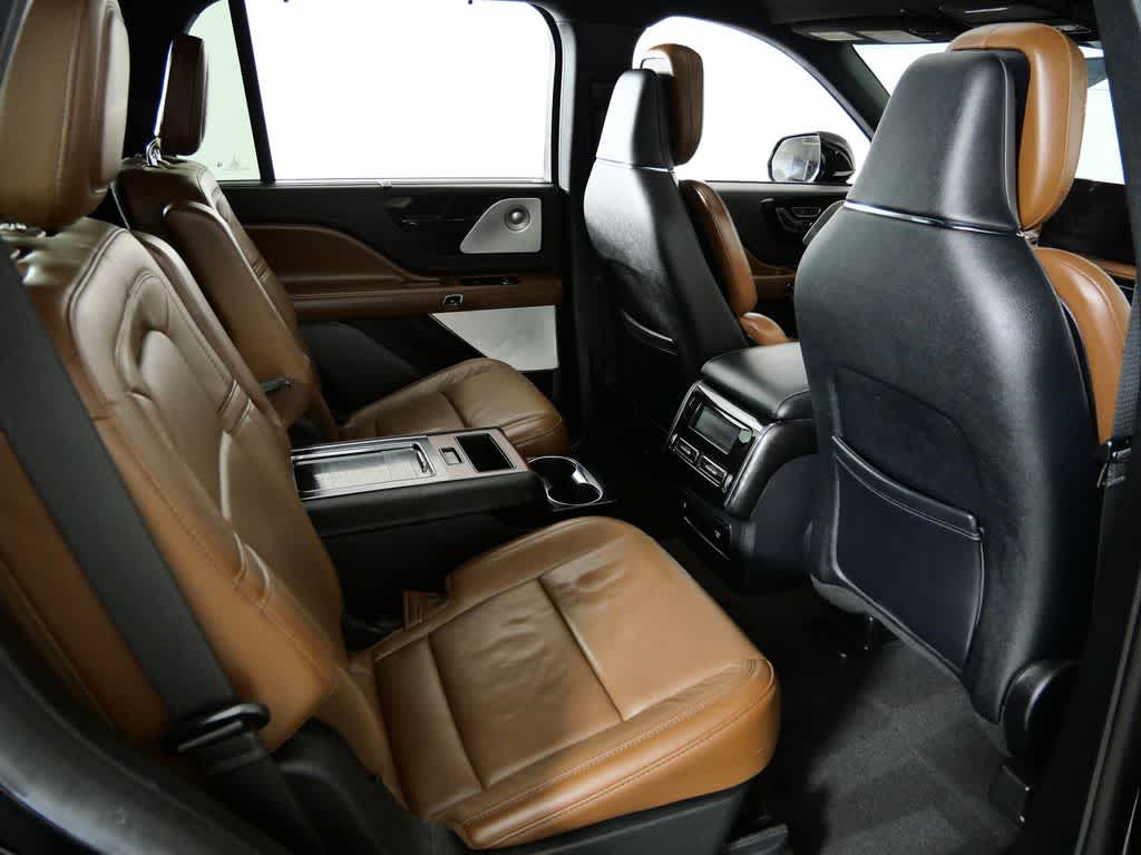 2021 Lincoln Aviator Grand Touring Image 15 of 60