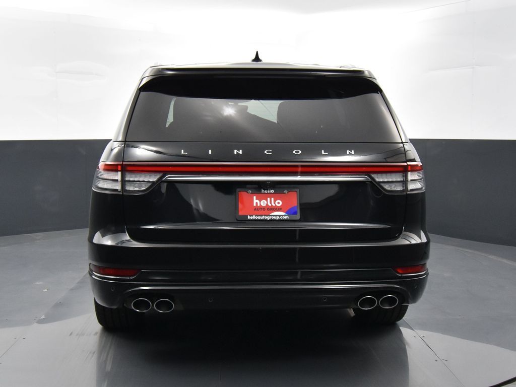 Vehicle image 12 of 41