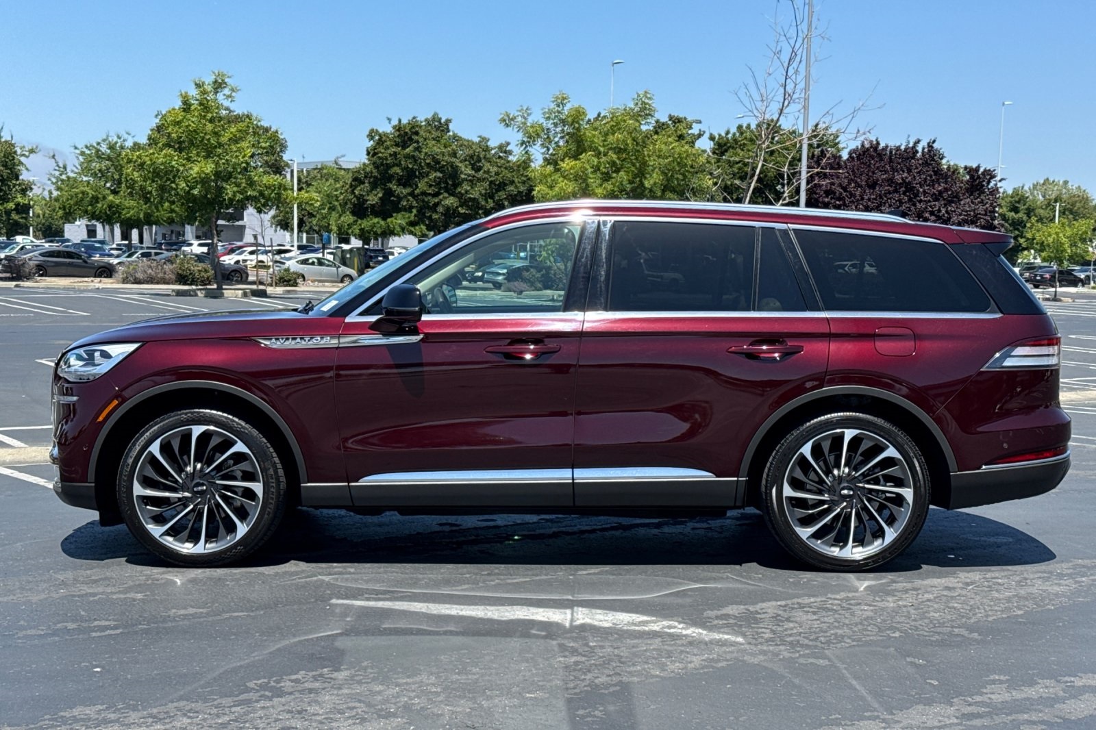 Vehicle image 9 of 54