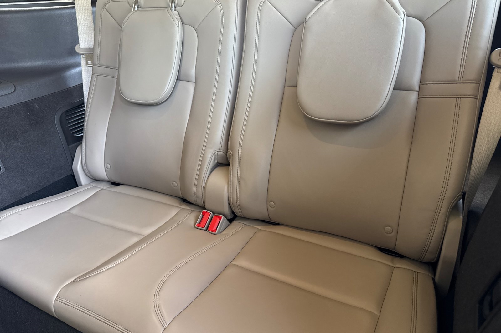 Vehicle image 18 of 54