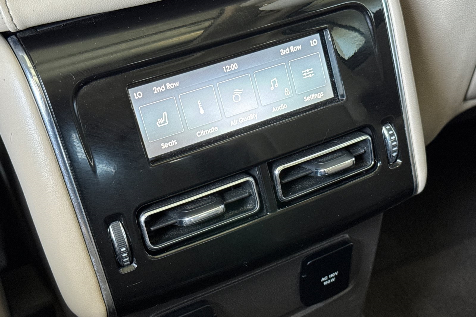 Vehicle image 39 of 54