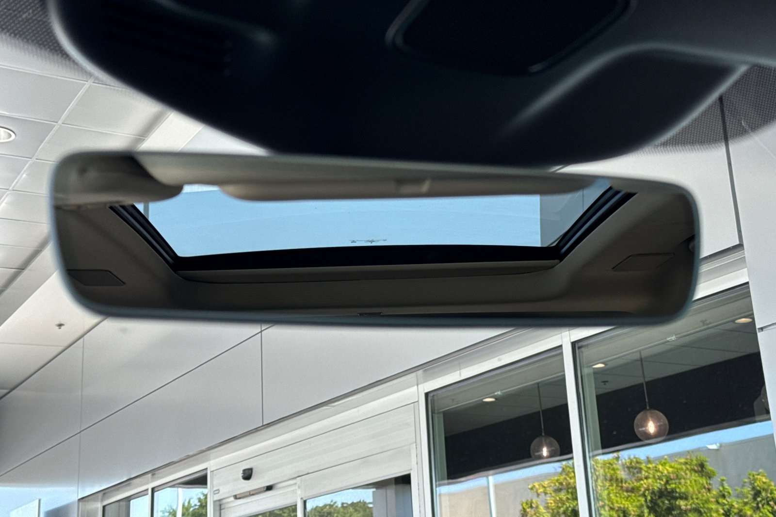 Vehicle image 26 of 54