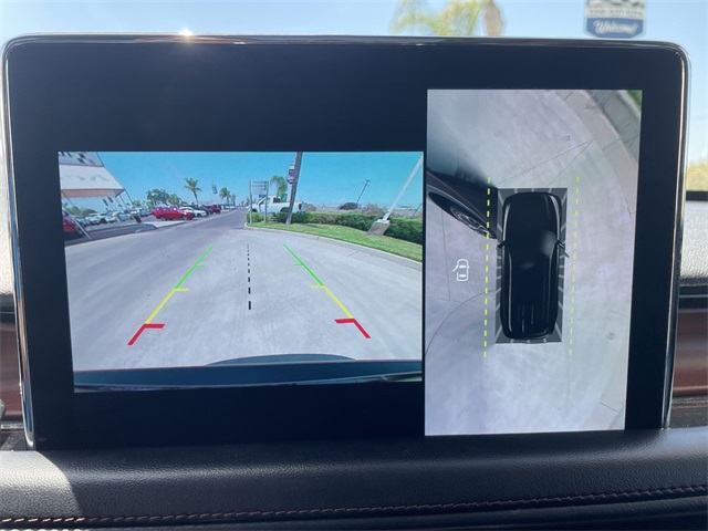Vehicle image 15 of 36