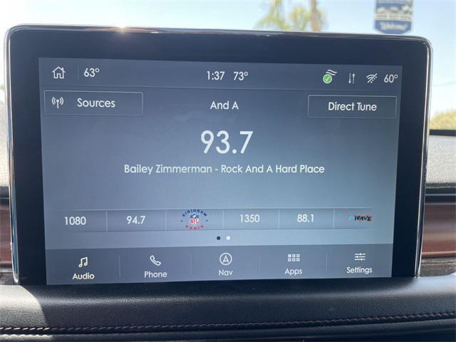 Vehicle image 13 of 36