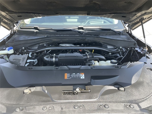 Vehicle image 31 of 36
