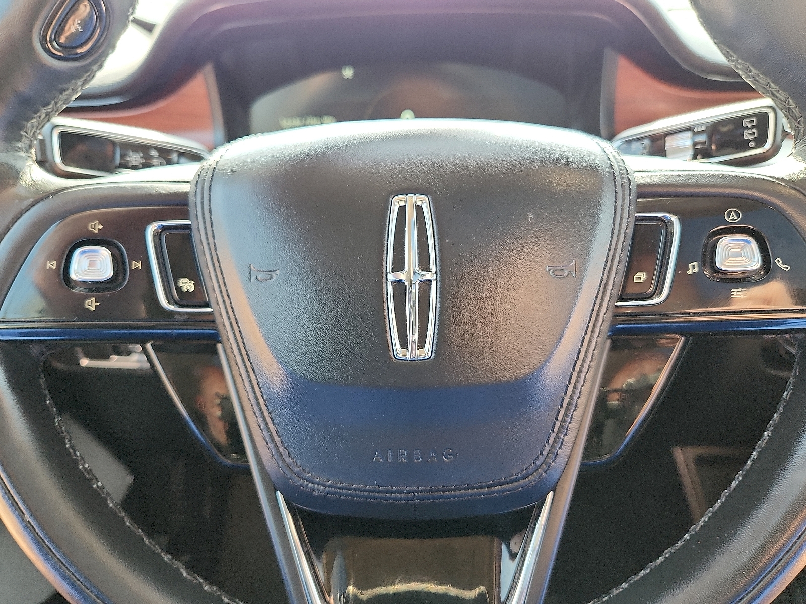 Vehicle image 12 of 20