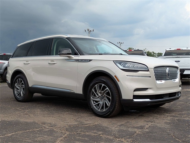 Vehicle image 3 of 30