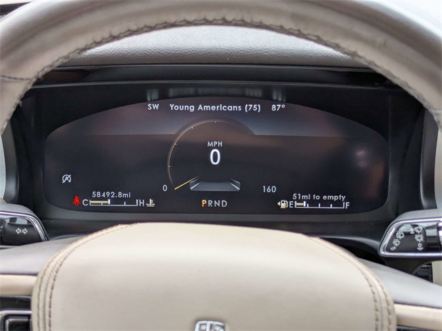 Vehicle image 17 of 30