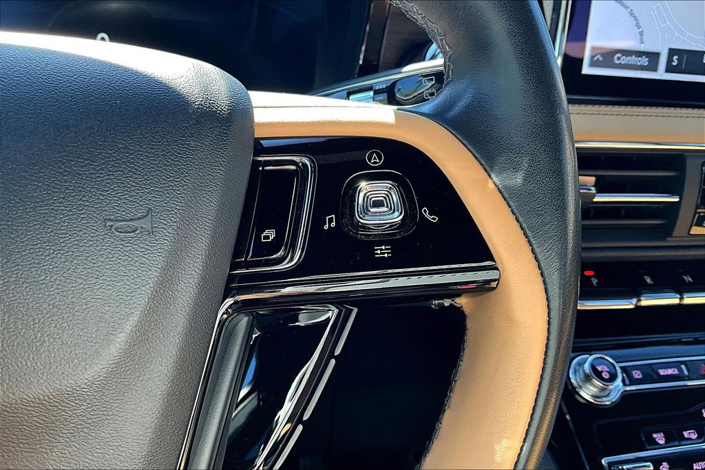 2021 Lincoln Corsair Reserve Image 29 of 34