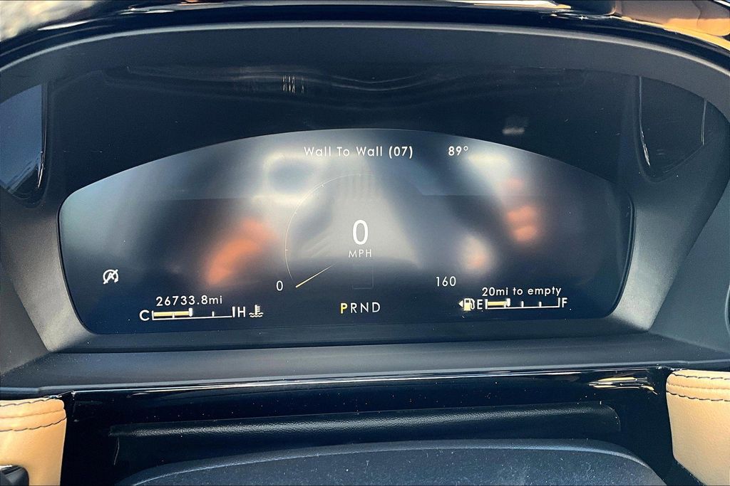 2021 Lincoln Corsair Reserve Image 18 of 34