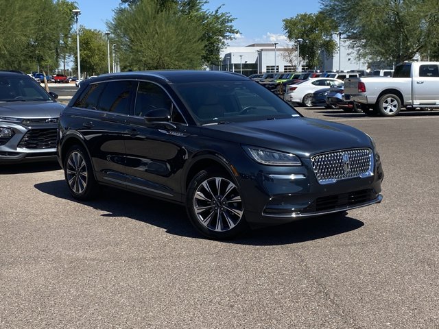 2021 Lincoln Corsair Reserve Image 4 of 36