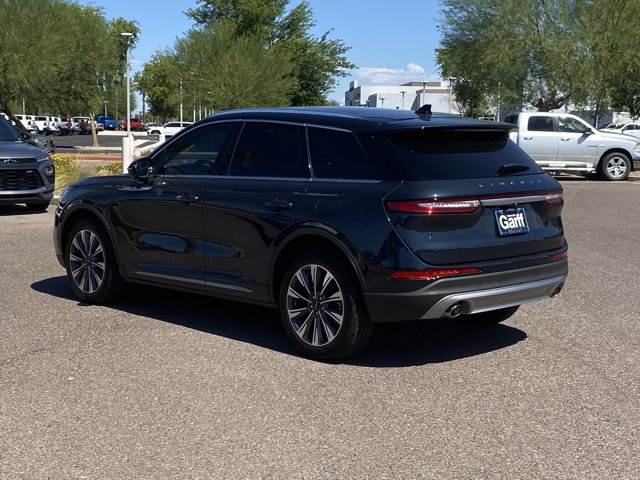 2021 Lincoln Corsair Reserve Image 8 of 36