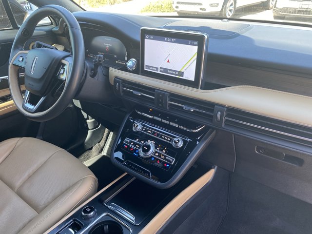 2021 Lincoln Corsair Reserve Image 14 of 36