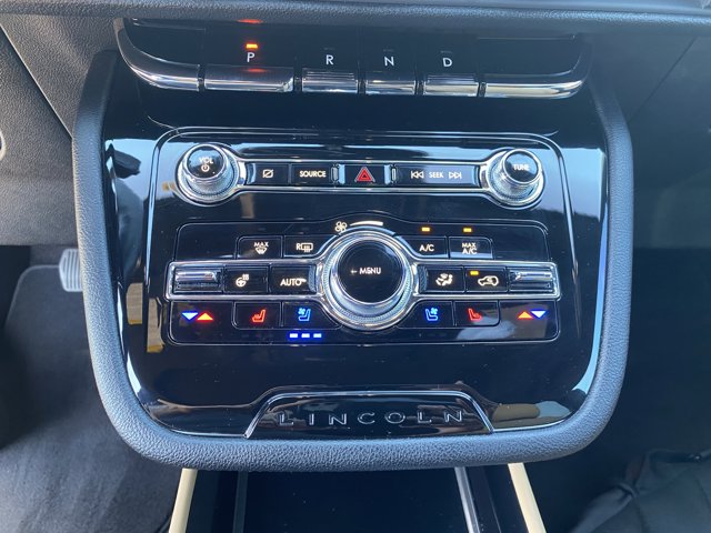 2021 Lincoln Corsair Reserve Image 35 of 36