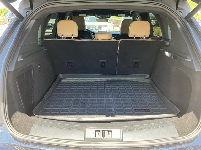 2021 Lincoln Corsair Reserve Image 11 of 36